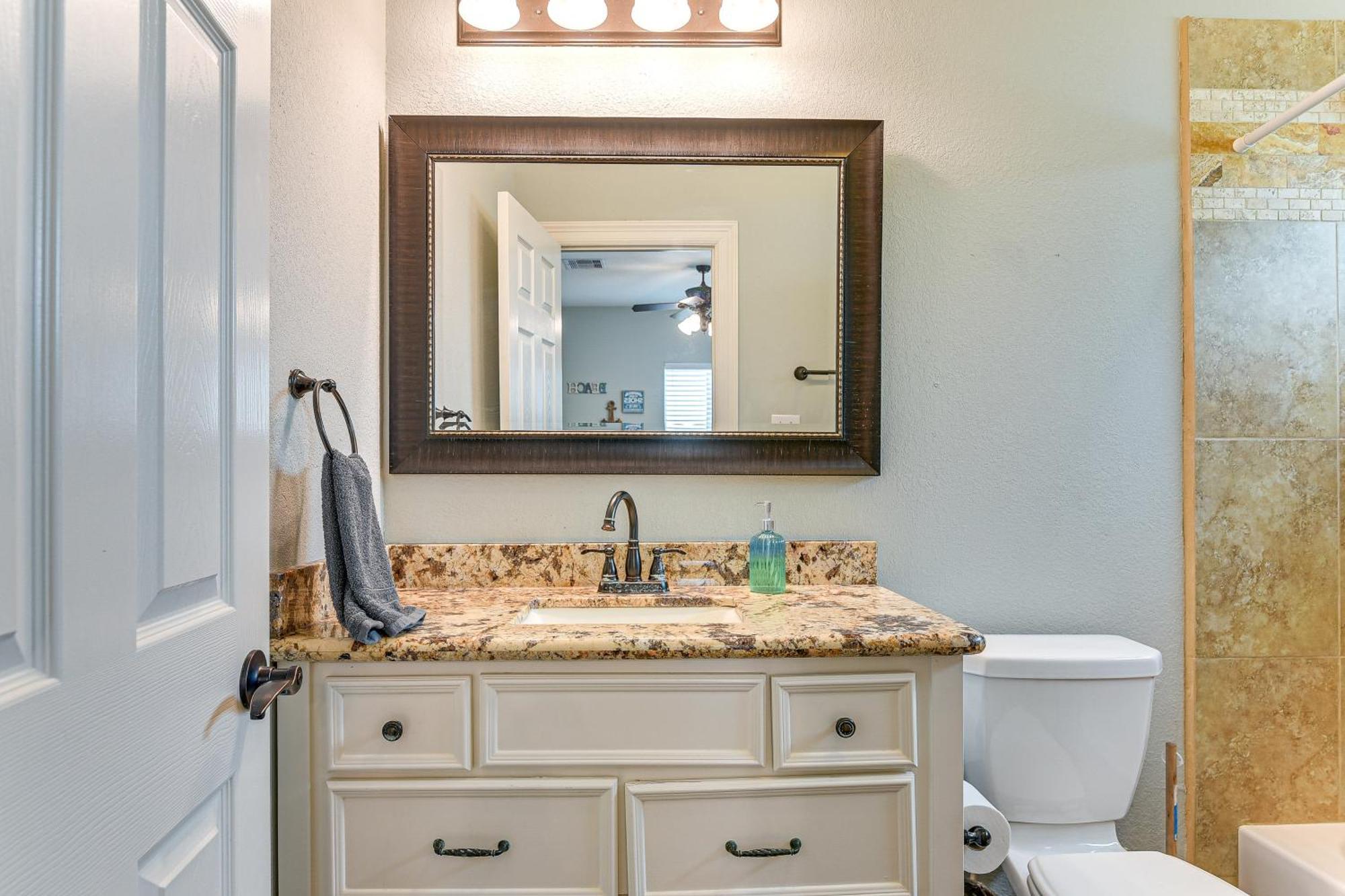Large Group Gulf Retreat, Steps To Surfside Beach! Exteriér fotografie