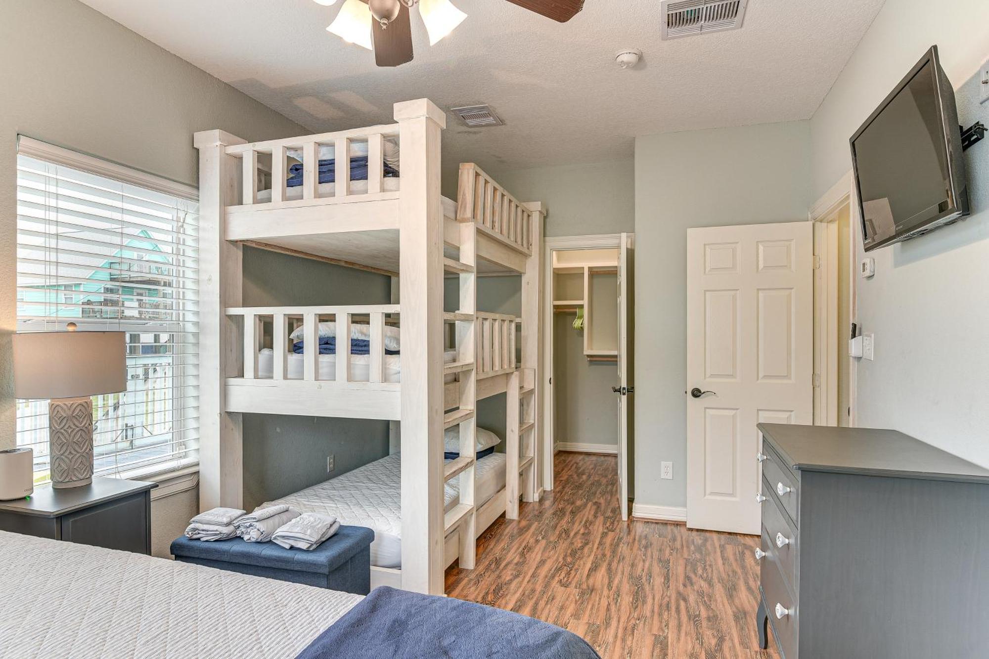 Large Group Gulf Retreat, Steps To Surfside Beach! Exteriér fotografie