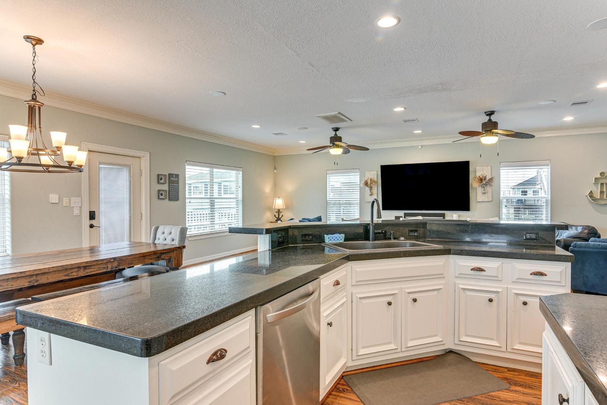 Large Group Gulf Retreat, Steps To Surfside Beach! Exteriér fotografie