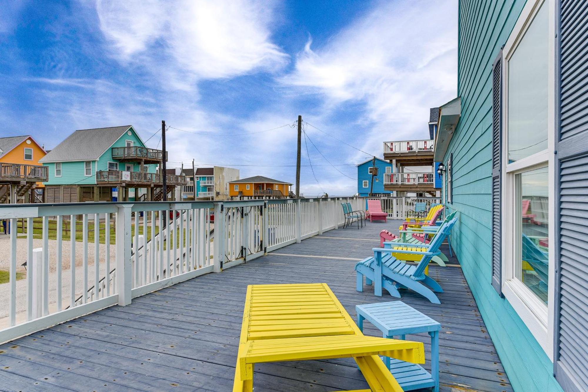 Large Group Gulf Retreat, Steps To Surfside Beach! Exteriér fotografie