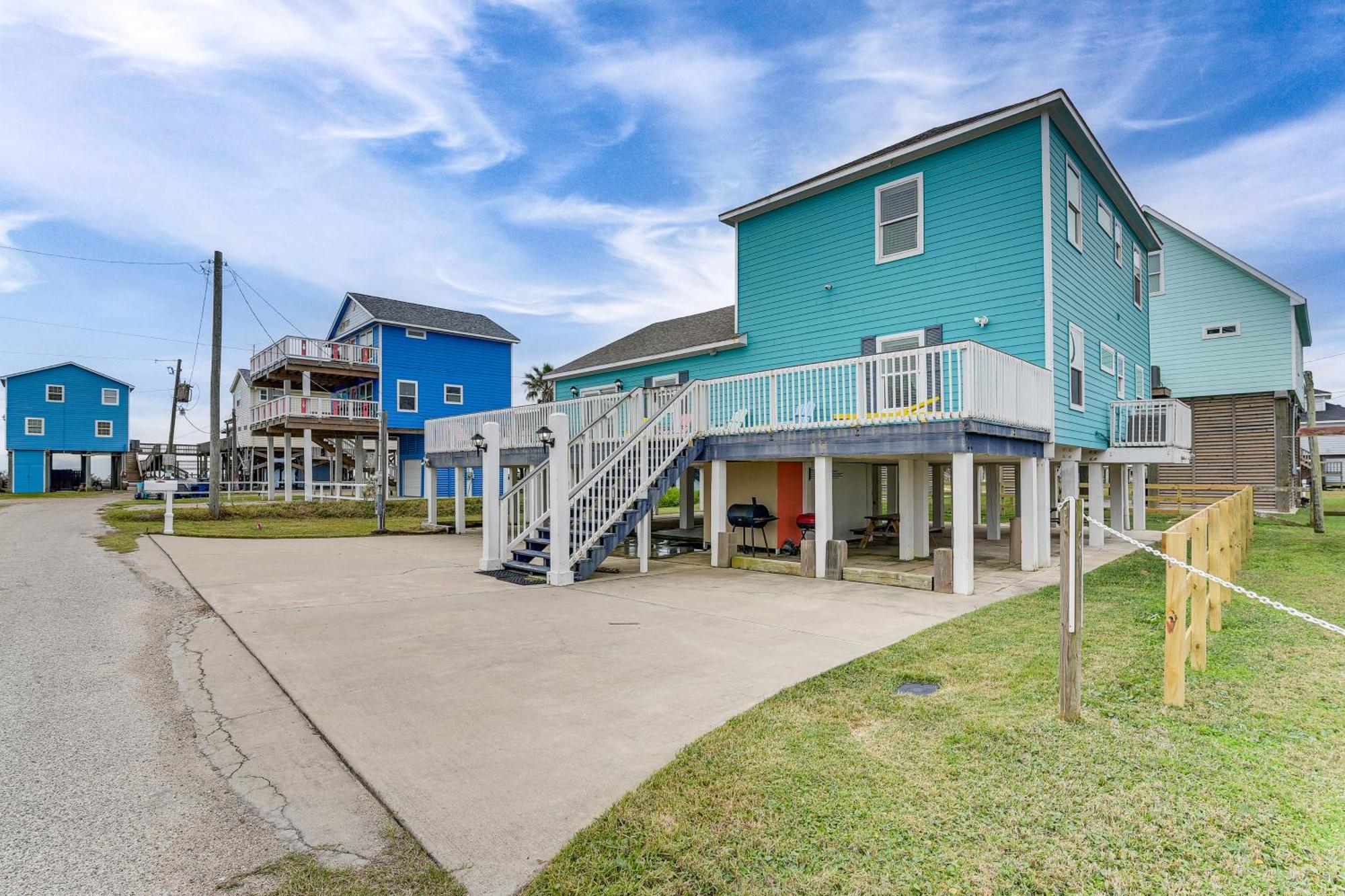Large Group Gulf Retreat, Steps To Surfside Beach! Exteriér fotografie